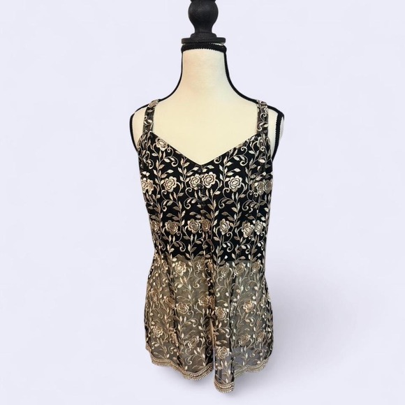 Fashion Gold Tops - Vintage Black‎ and Gold Tank